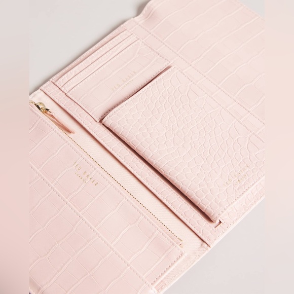 Ted Baker Passport Holder and Travel Wallet - Picture 2 of 7